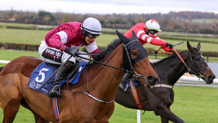 https://betting.betfair.com/horse-racing/Embittered%20left%201280.jpg